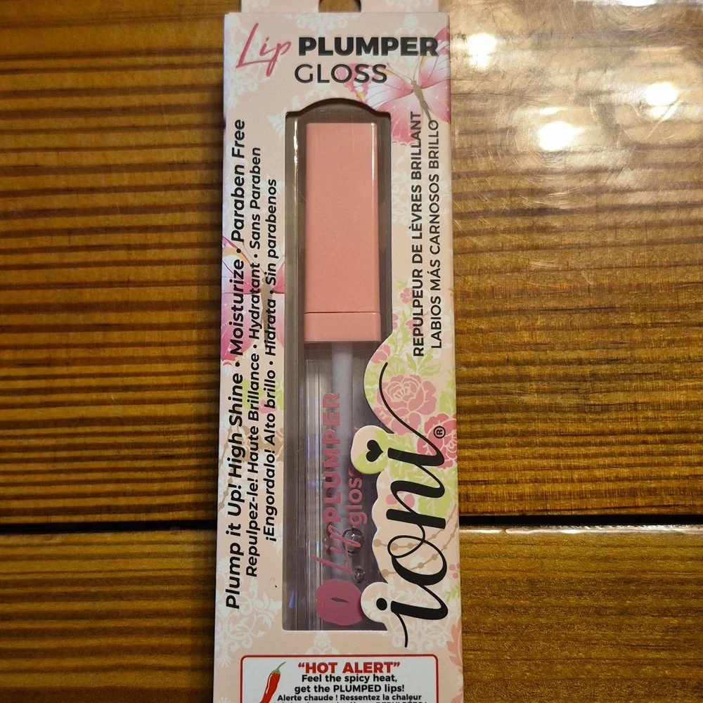 Ioni 4pc Set, 2 Lip Plumper, Lip Oil, Lashes - Picture 6 of 9